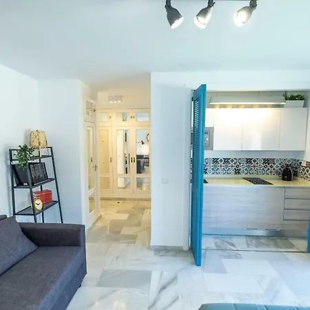 Apartment Malagasuite Costa Del Sol